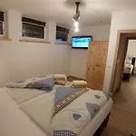 Apartment David *